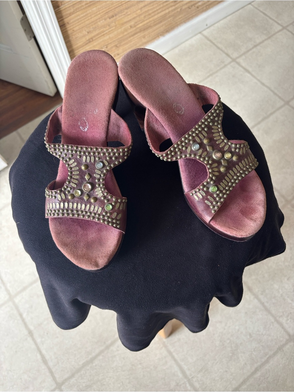 Calleen Cordero Artisan Embellished Slide heels